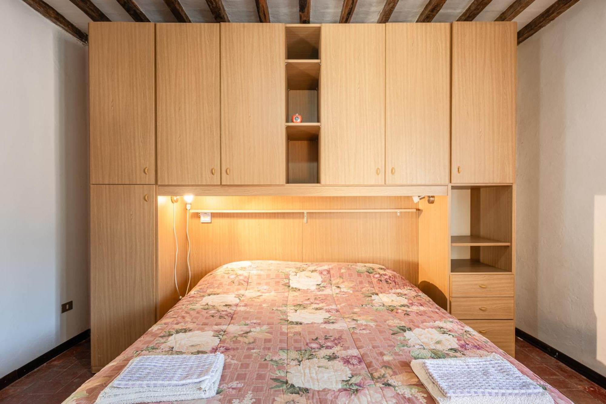 Prataccio Casa Claire 아파트 외부 사진